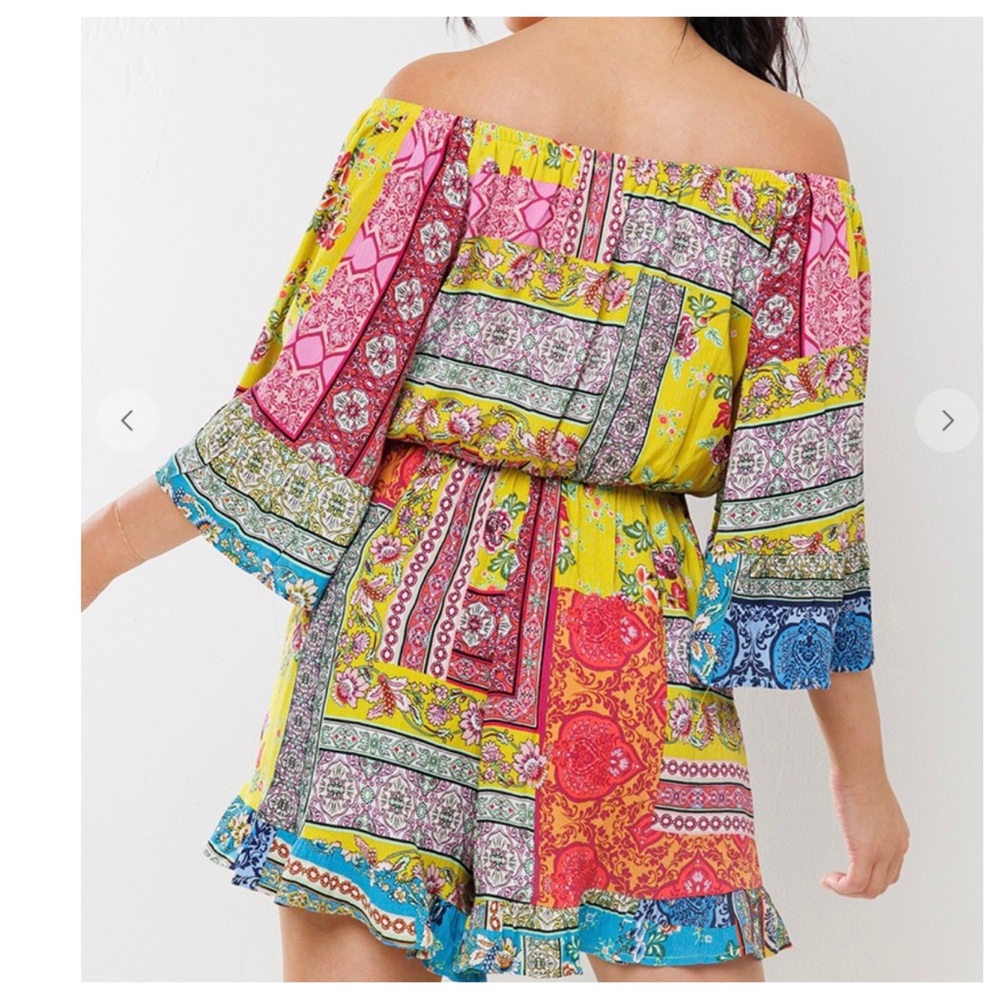 ✨LAST ONE✨Boho Border Print Off Shoulder Romper - Picture 4 of 6